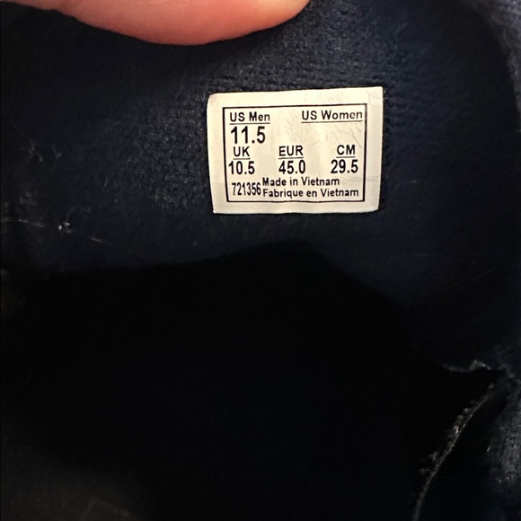 Vans Navy High-Top MTE Sneakers - Picture 6 of 7